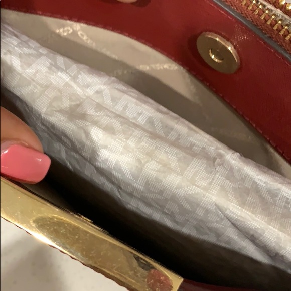 Michael Kors Purse BRAND NEW WITH TAGS - Picture 3 of 6